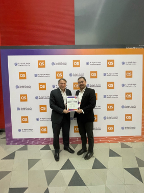 The Common Core entry “Transdisciplinarity for Future Readiness” wins Silver for the Developing Emerging Skills and Competencies category. (From left) Professor Julian Tanner and Dr Jack Tsao